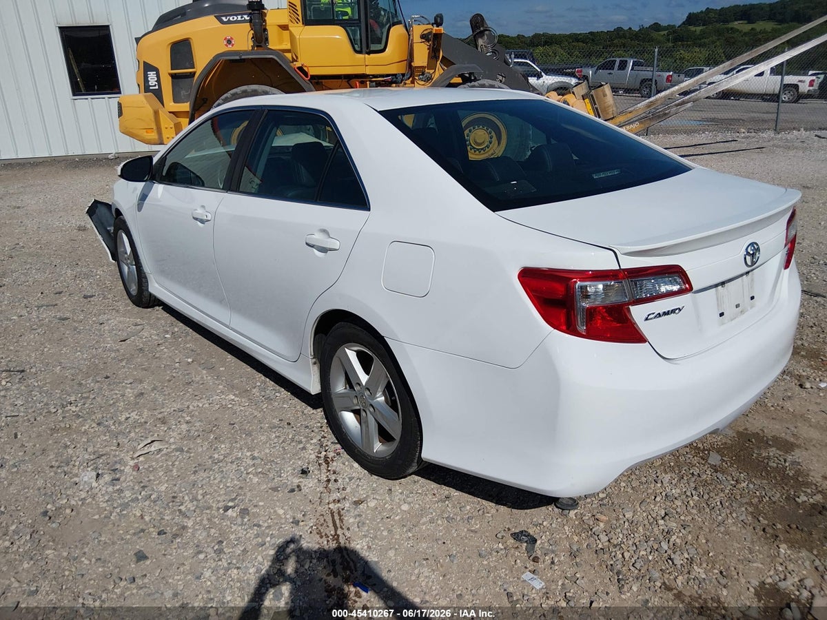 2014 TOYOTA CAMRY SE — снимка 3