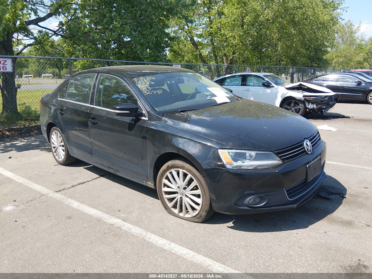 2013 VOLKSWAGEN JETTA 2.5L SEL