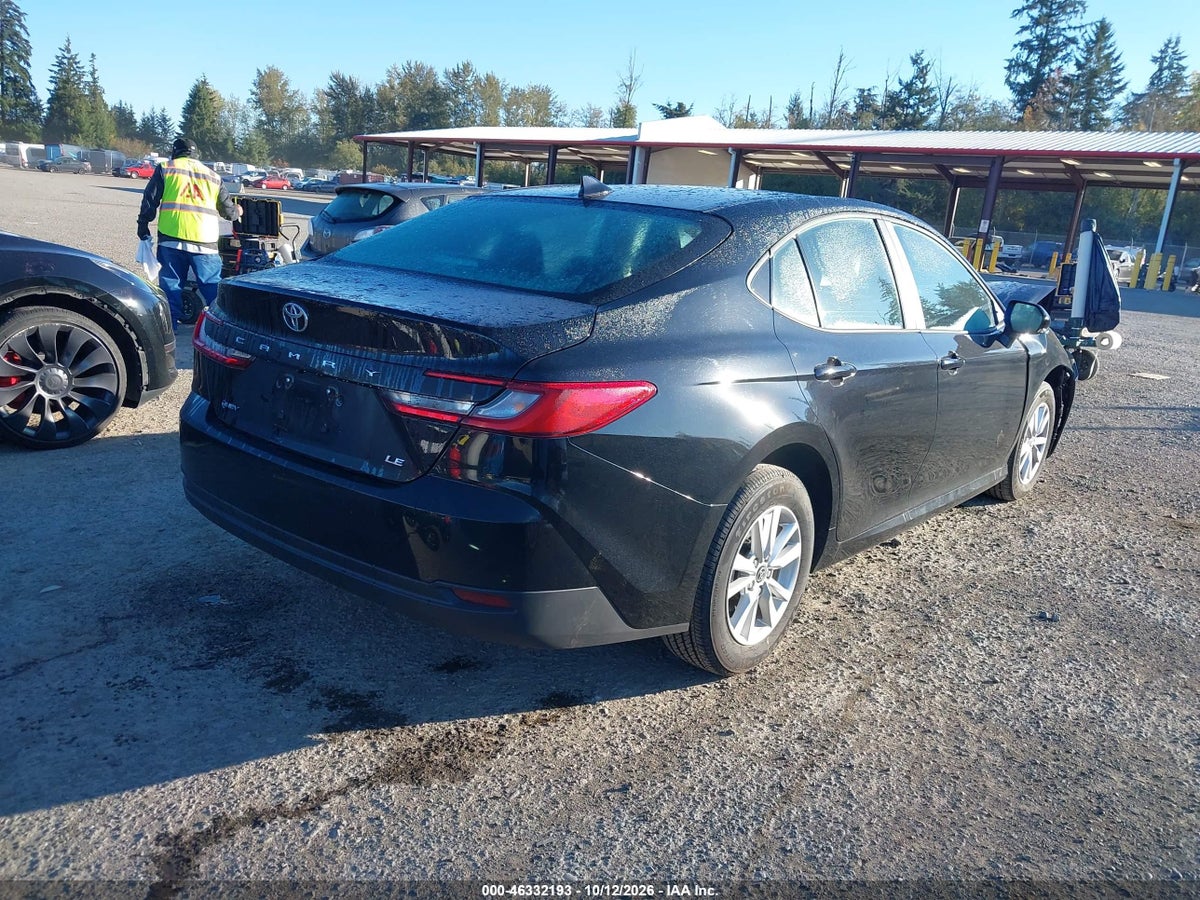 2026 TOYOTA CAMRY LE — снимка 4