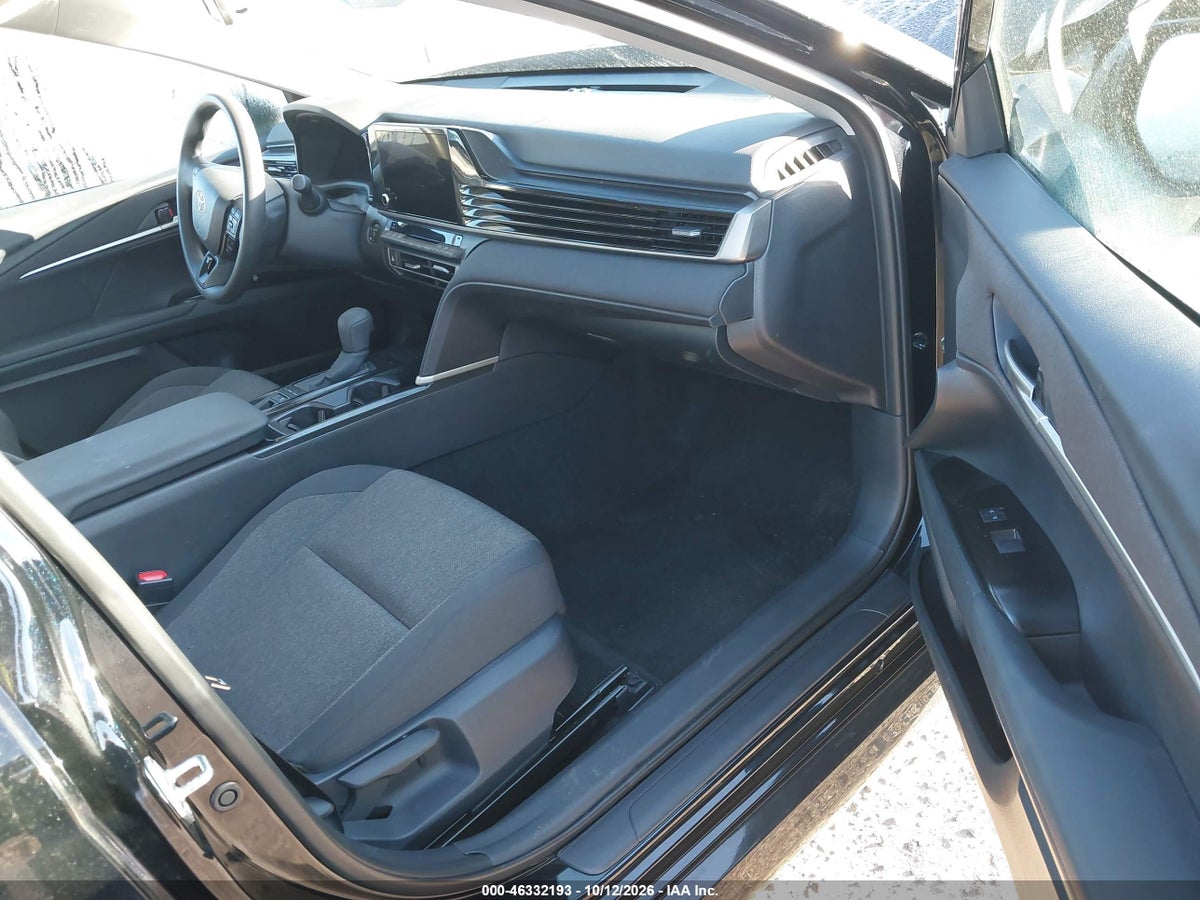 2026 TOYOTA CAMRY LE — снимка 5
