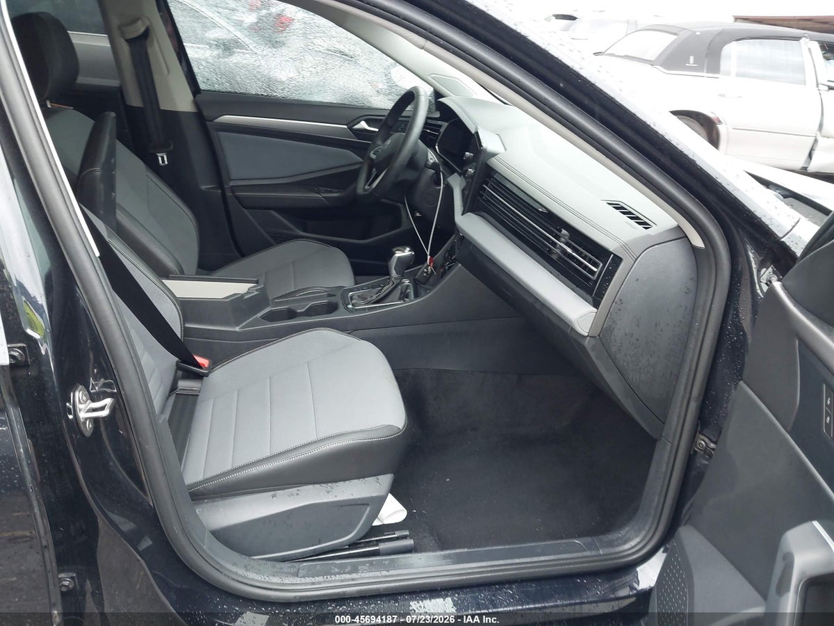 2025 VOLKSWAGEN JETTA 1.5T SE — снимка 5