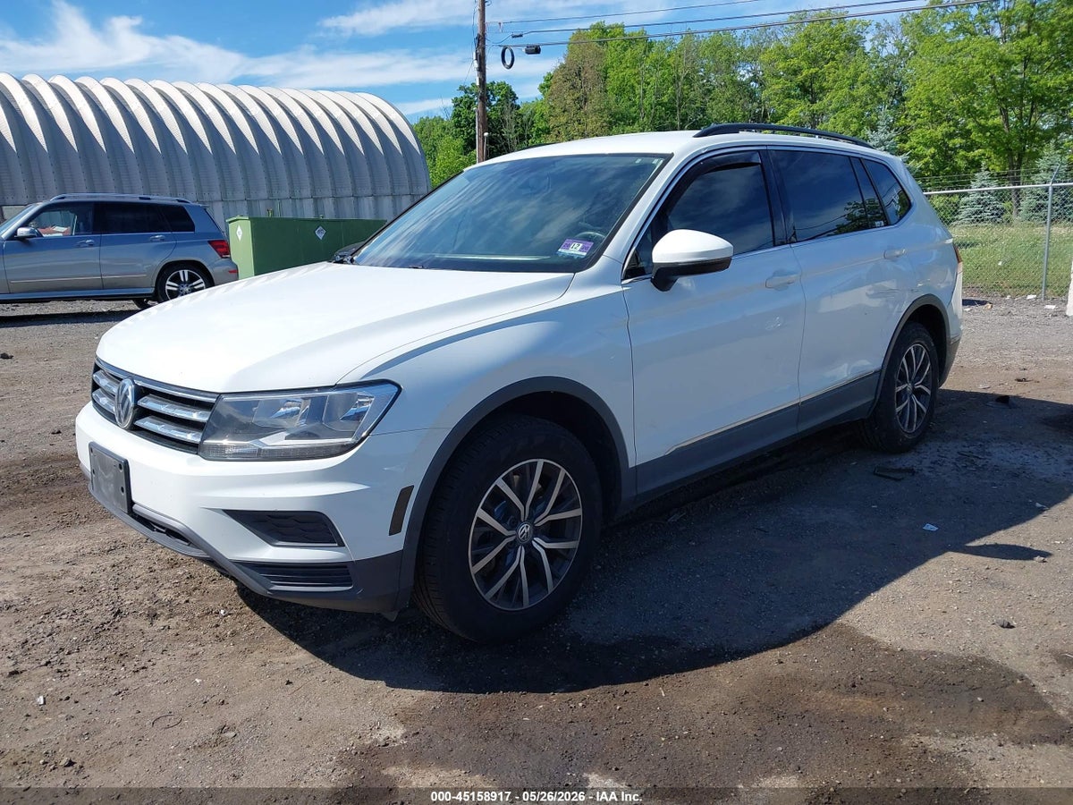 2020 VOLKSWAGEN TIGUAN 2.0T SE/2.0T SE R-LINE BLACK/2.0T SEL — снимка 2