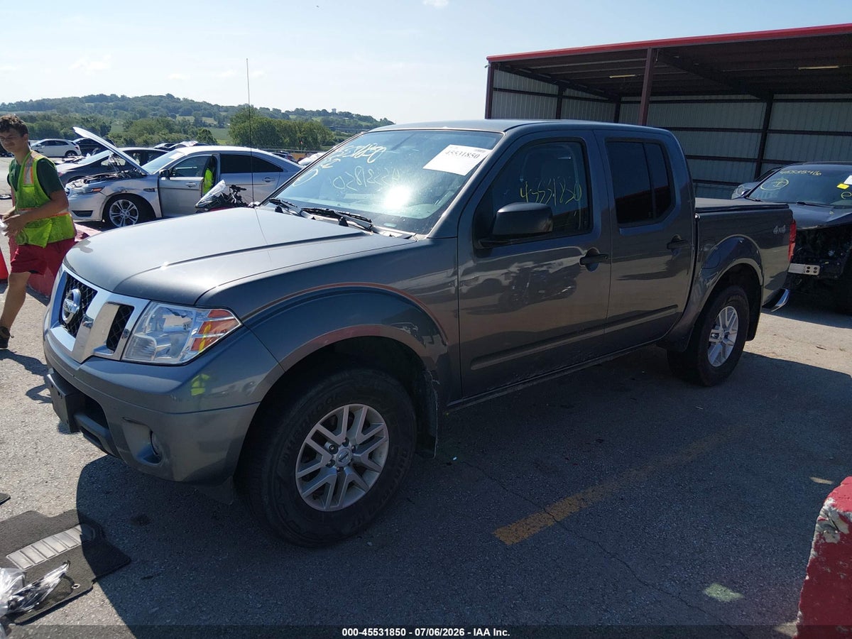 2021 NISSAN FRONTIER SV 4X4 — снимка 2