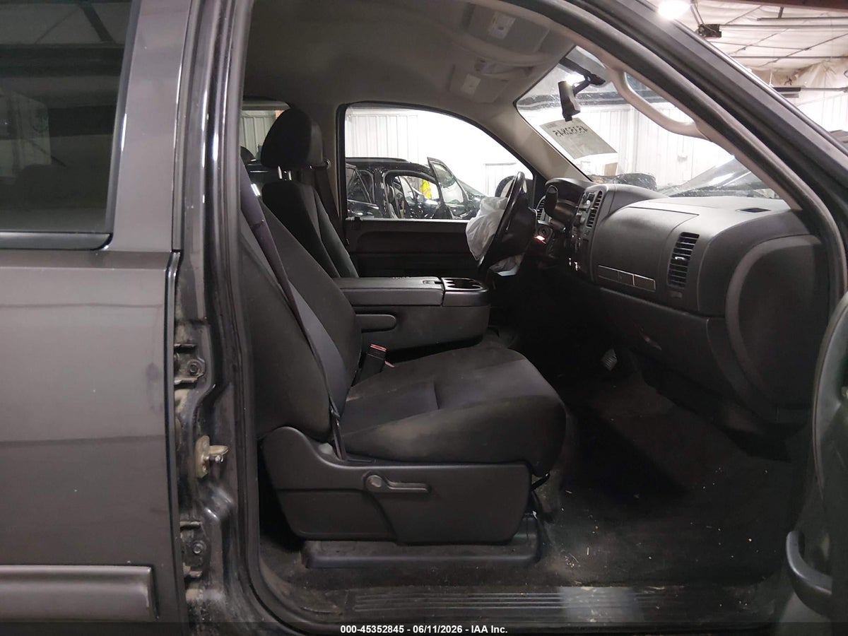 2011 CHEVROLET SILVERADO 1500 LT — снимка 5