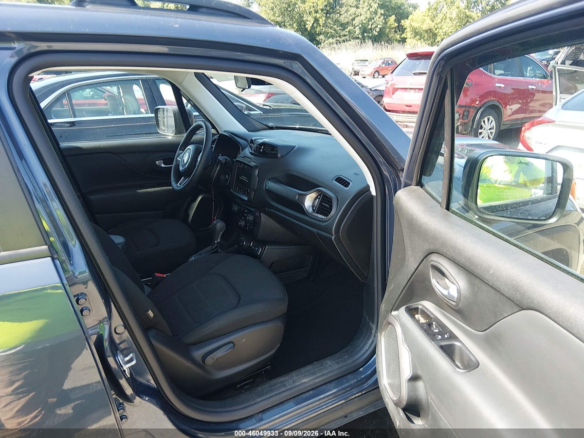 2022 JEEP RENEGADE LATITUDE 4X4 — снимка 5
