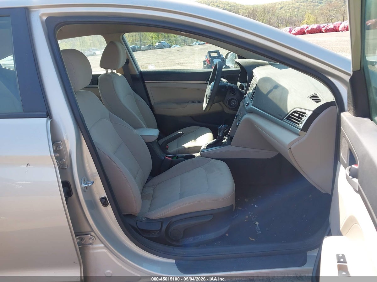 2017 HYUNDAI ELANTRA SE — снимка 5