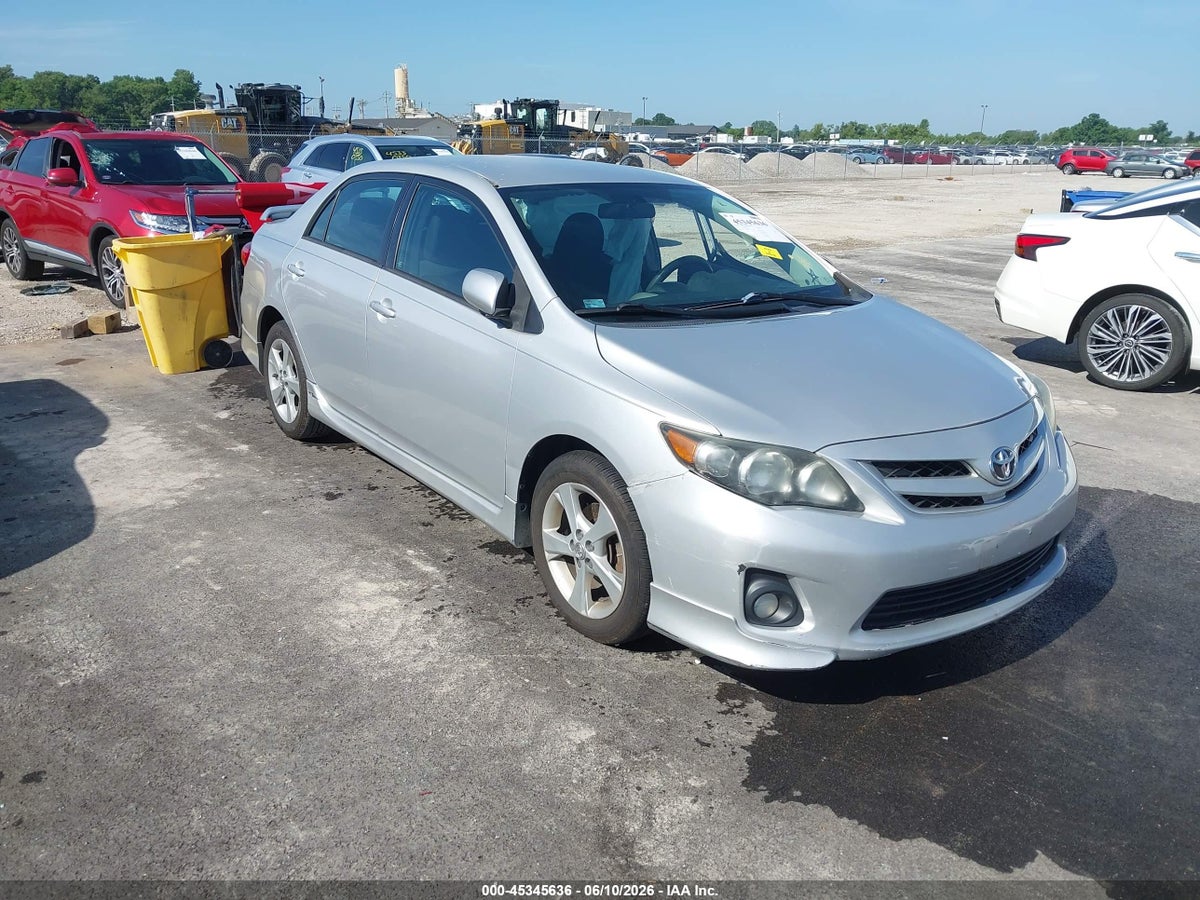 2013 TOYOTA COROLLA S