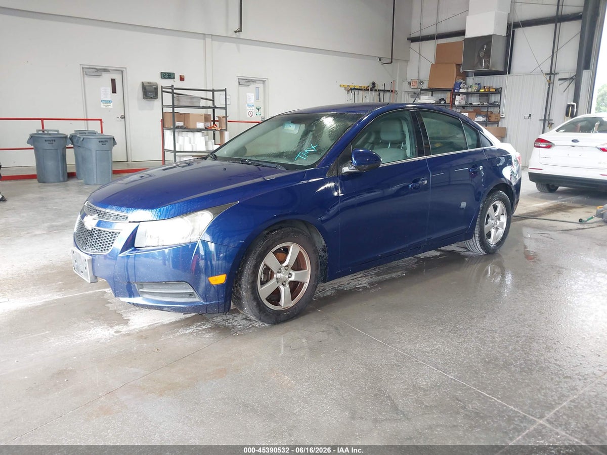 2013 CHEVROLET CRUZE 1LT AUTO — снимка 2