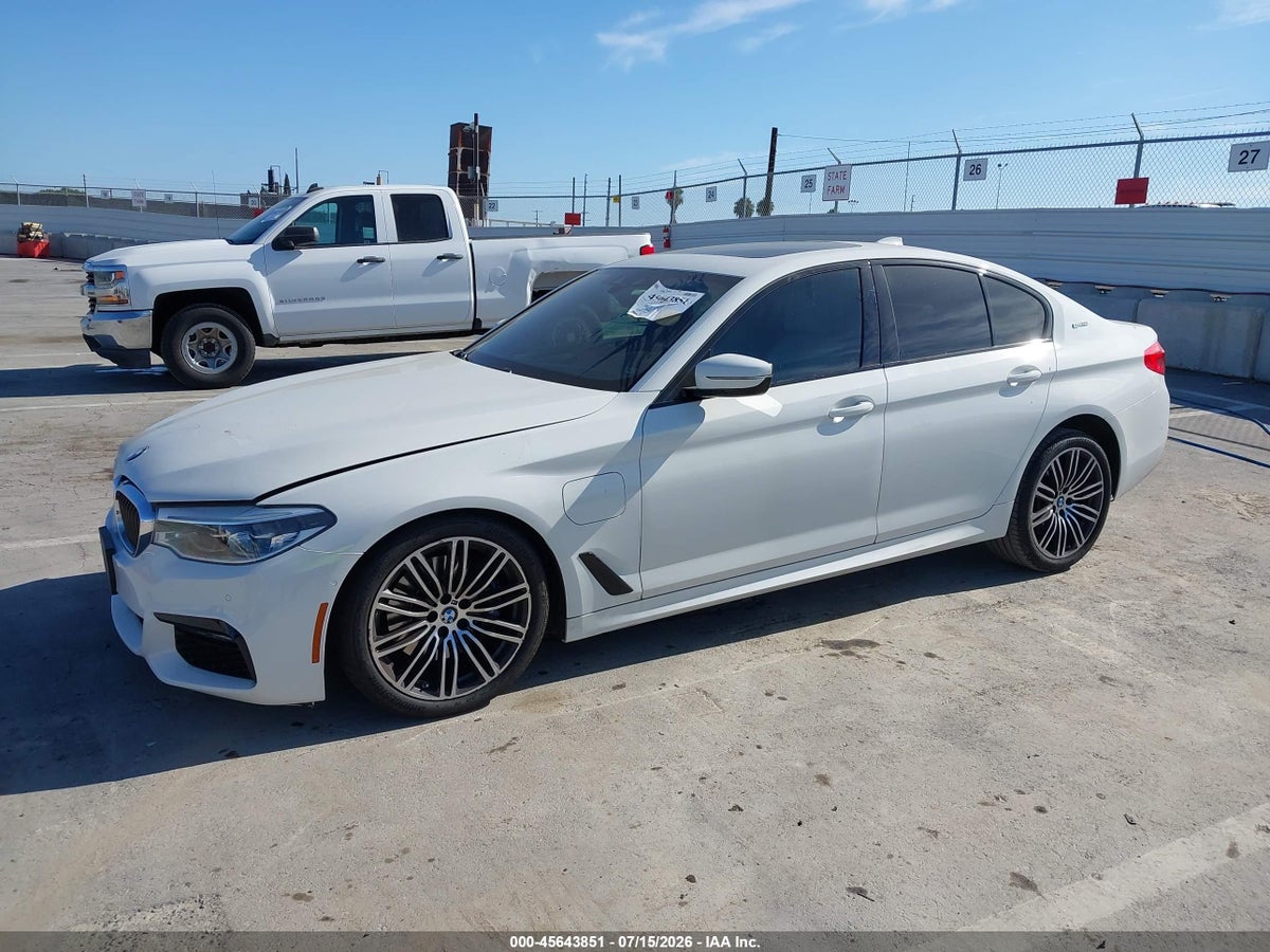 2019 BMW 530E IPERFORMANCE — снимка 2