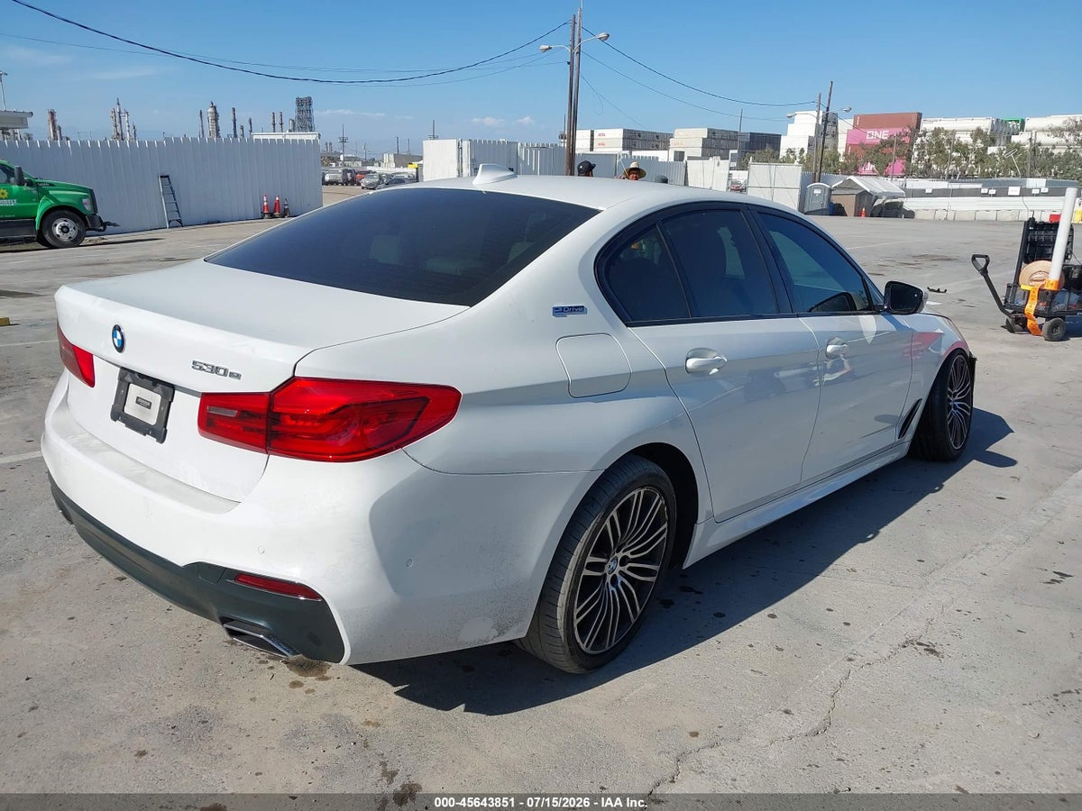 2019 BMW 530E IPERFORMANCE — снимка 4