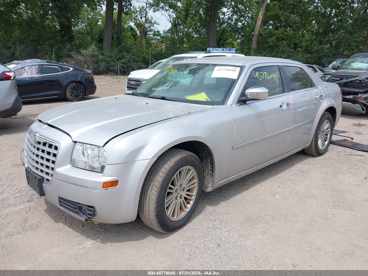 2010 CHRYSLER 300 TOURING/SIGNATURE SERIES/EXECUTIVE SERIES — снимка 2