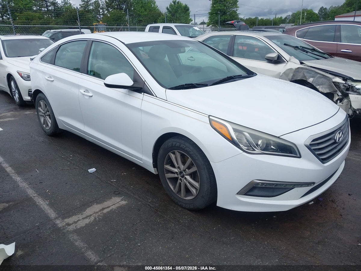 2015 HYUNDAI SONATA SE