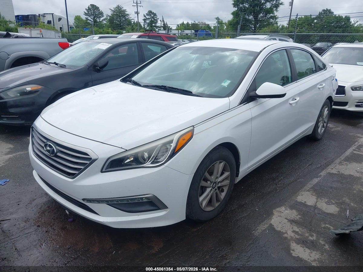 2015 HYUNDAI SONATA SE — снимка 2