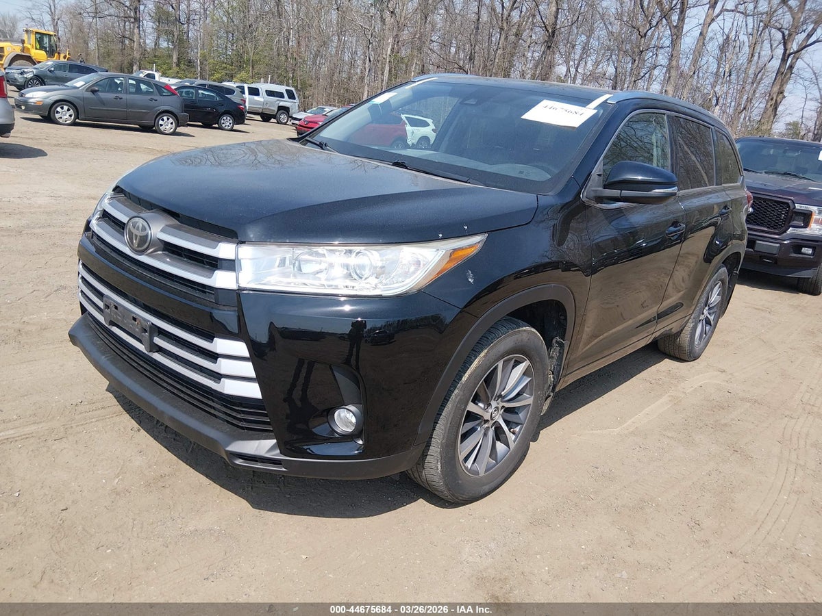 2018 TOYOTA HIGHLANDER XLE — снимка 2
