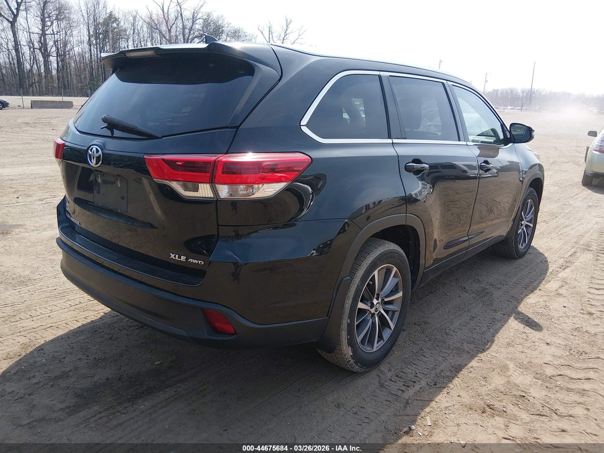 2018 TOYOTA HIGHLANDER XLE — снимка 4