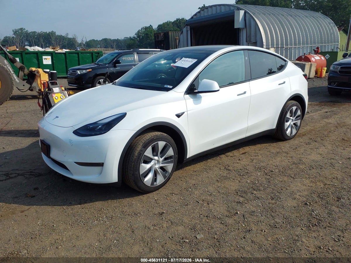 2024 TESLA MODEL Y LONG RANGE DUAL MOTOR ALL-WHEEL DRIVE — снимка 2