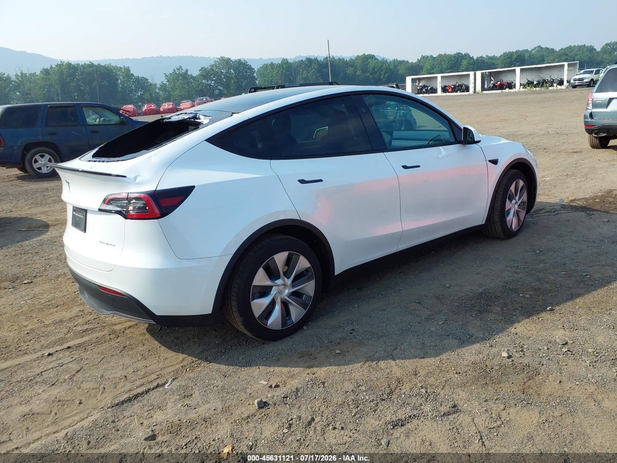 2024 TESLA MODEL Y LONG RANGE DUAL MOTOR ALL-WHEEL DRIVE — снимка 4