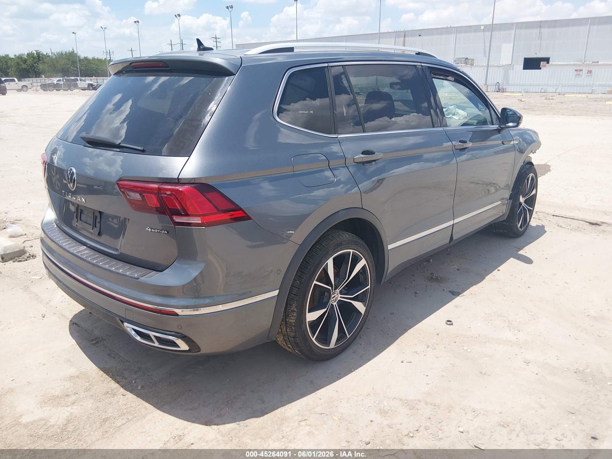 2022 VOLKSWAGEN TIGUAN 2.0T SEL R-LINE — снимка 4