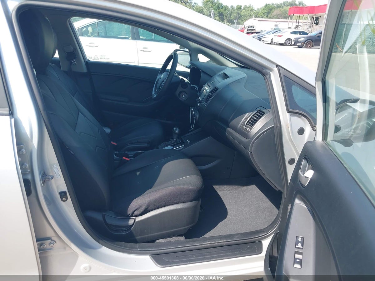 2017 KIA FORTE LX — снимка 5