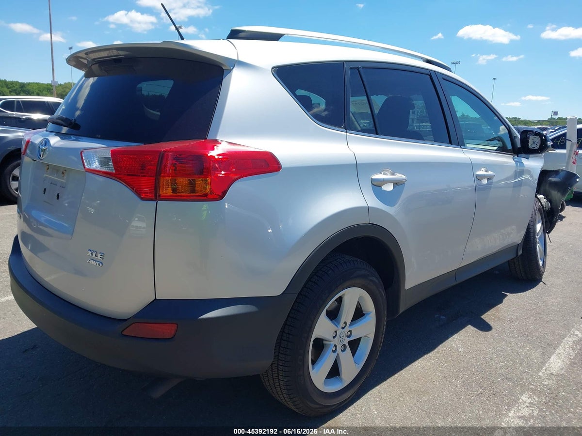 2013 TOYOTA RAV4 XLE — снимка 4