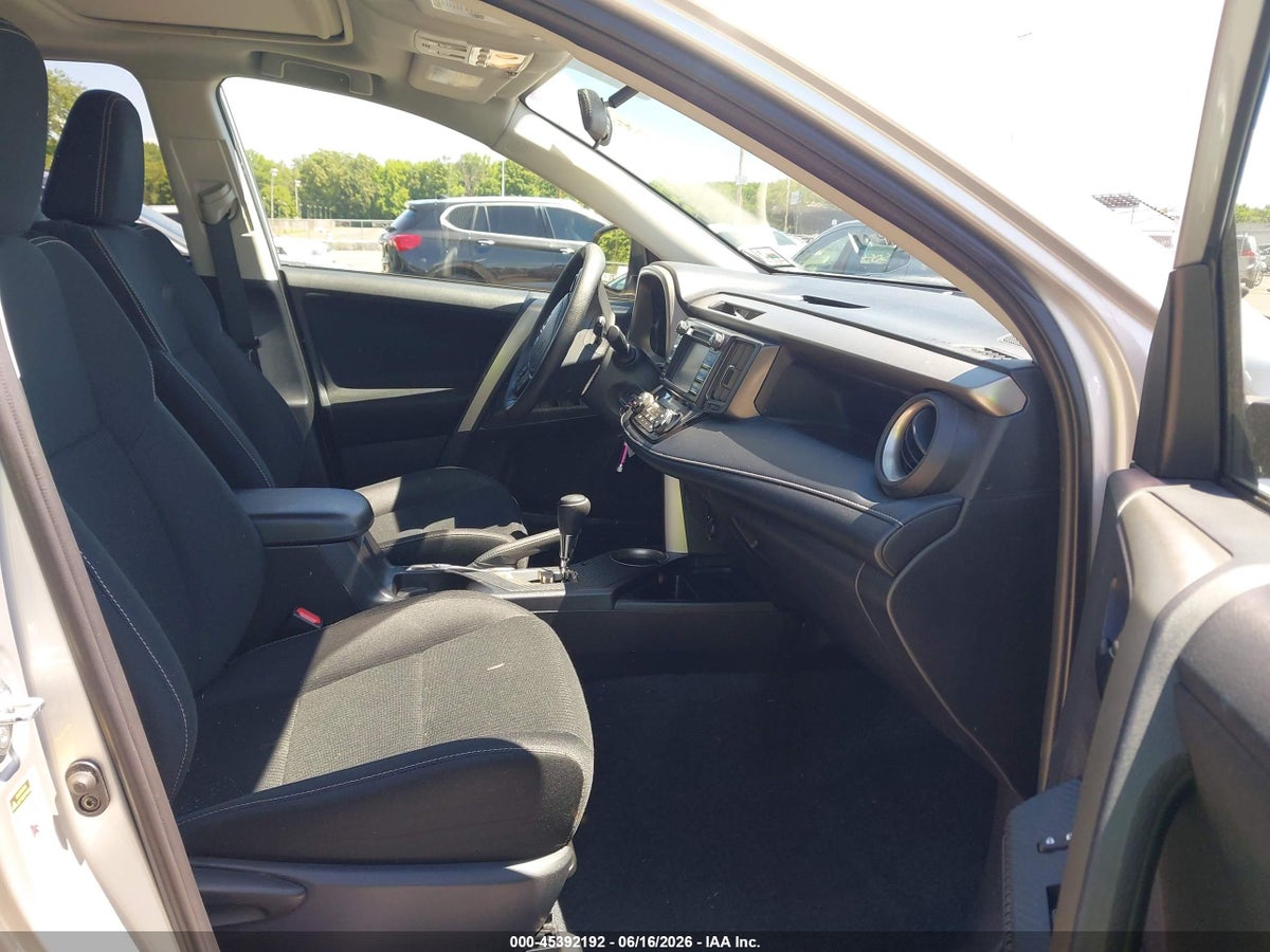2013 TOYOTA RAV4 XLE — снимка 5