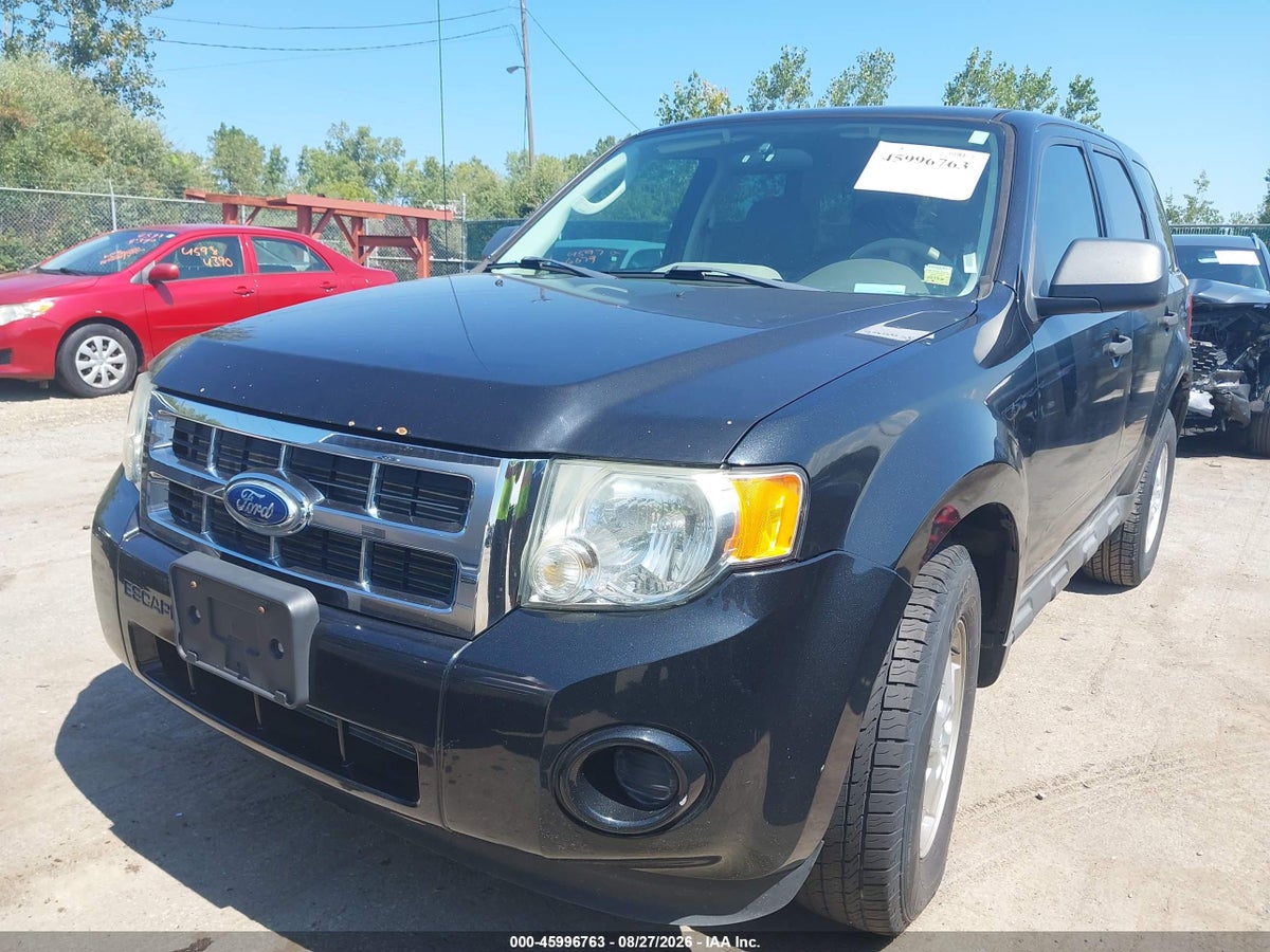 2011 FORD ESCAPE XLS — снимка 2
