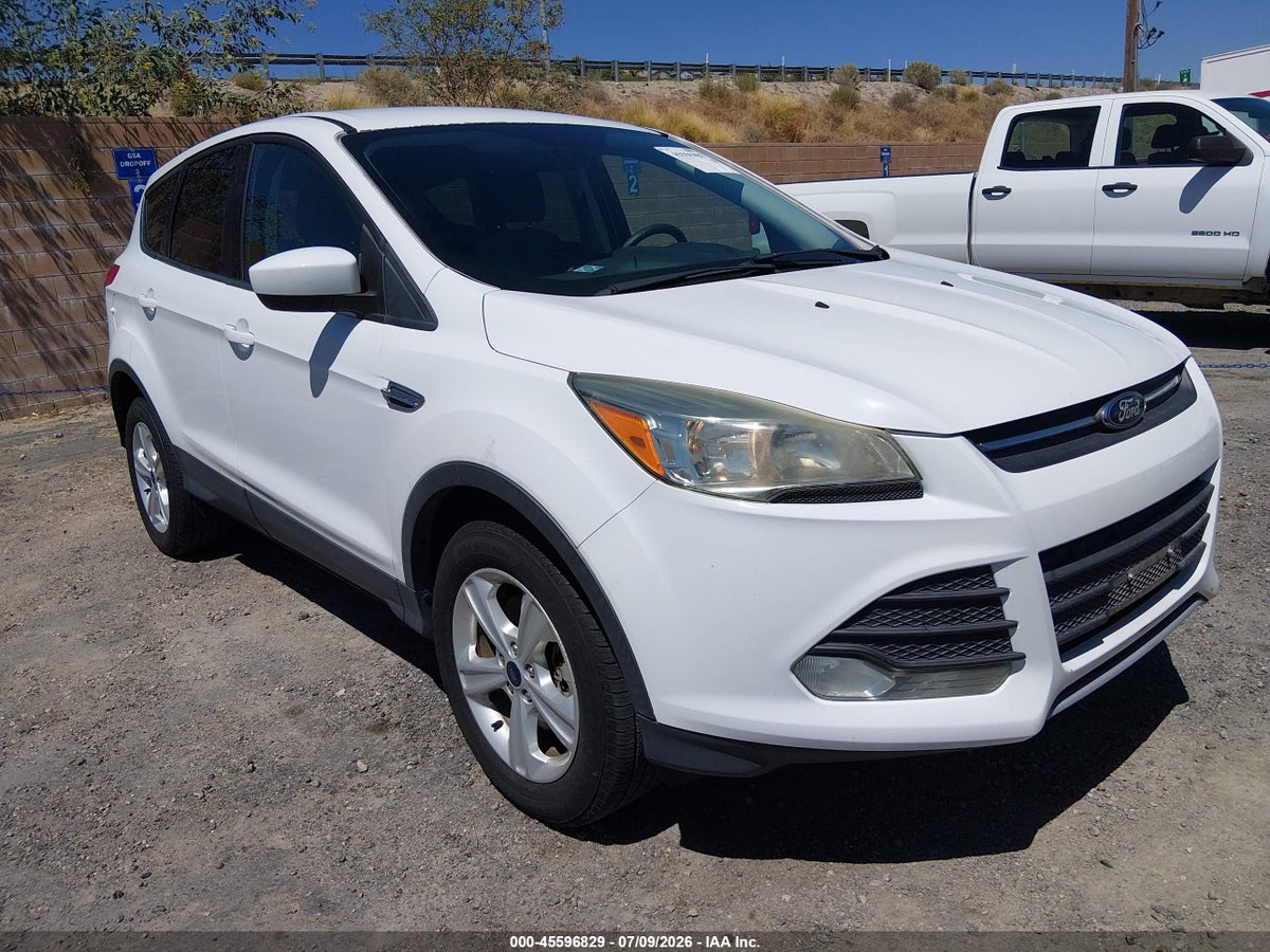 2016 FORD ESCAPE SE