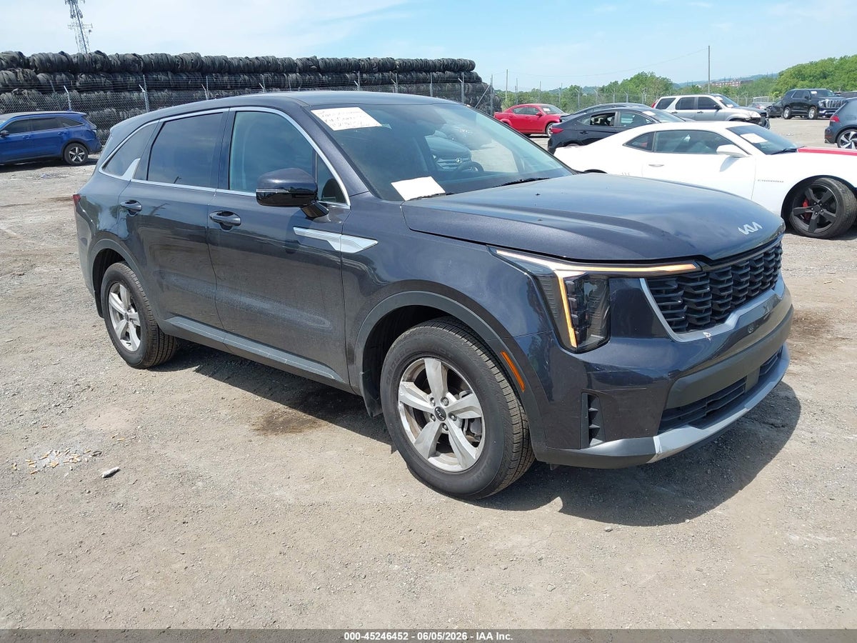 2025 KIA SORENTO LX
