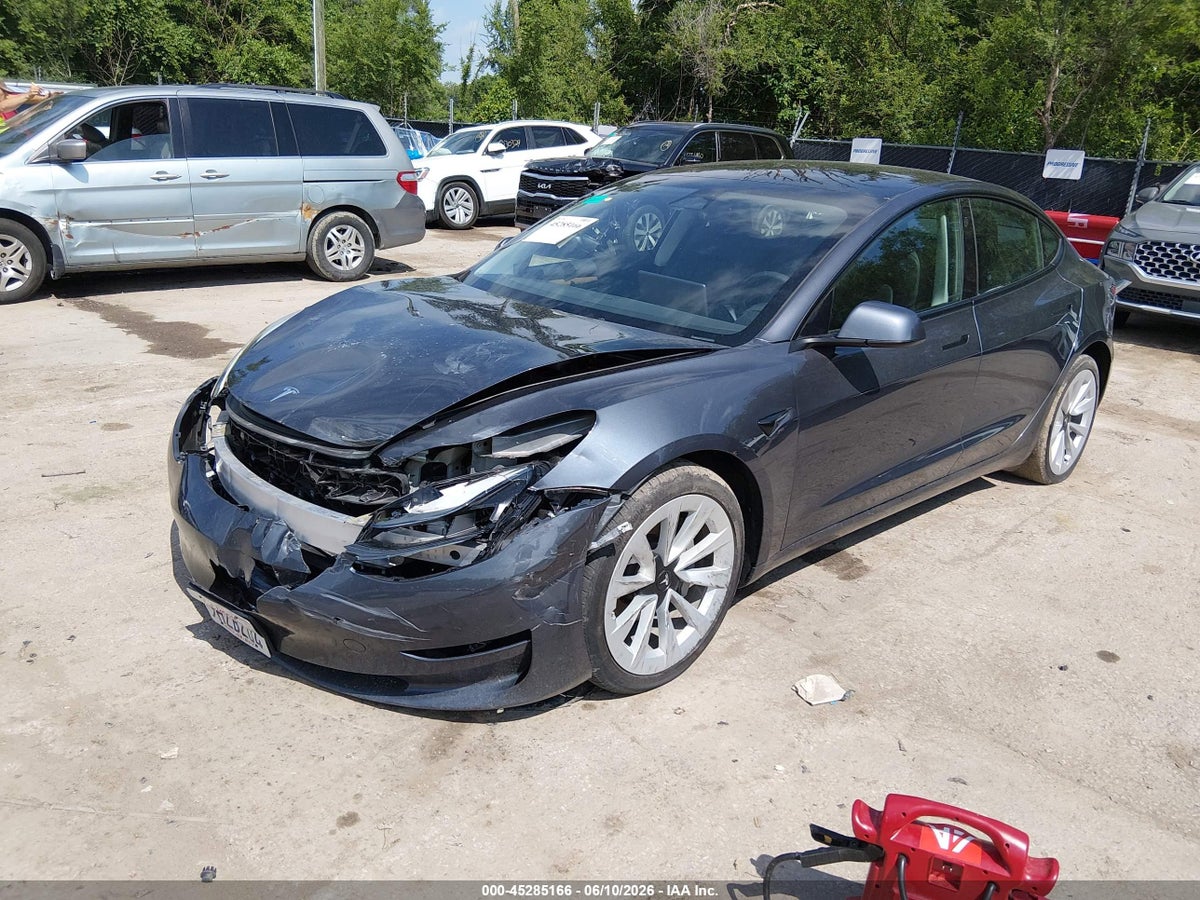 2023 TESLA MODEL 3 REAR-WHEEL DRIVE — снимка 2