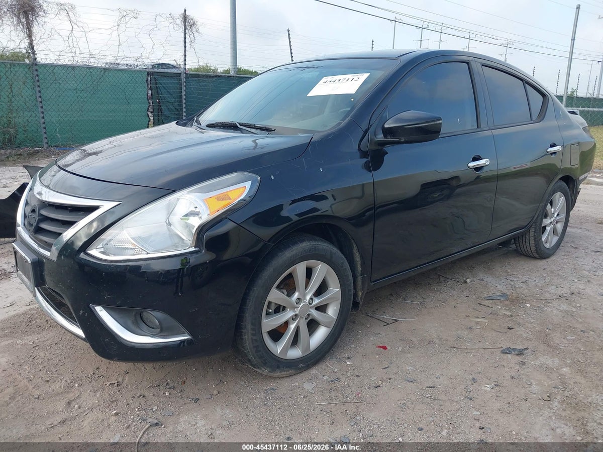 2016 NISSAN VERSA 1.6 SL — снимка 2
