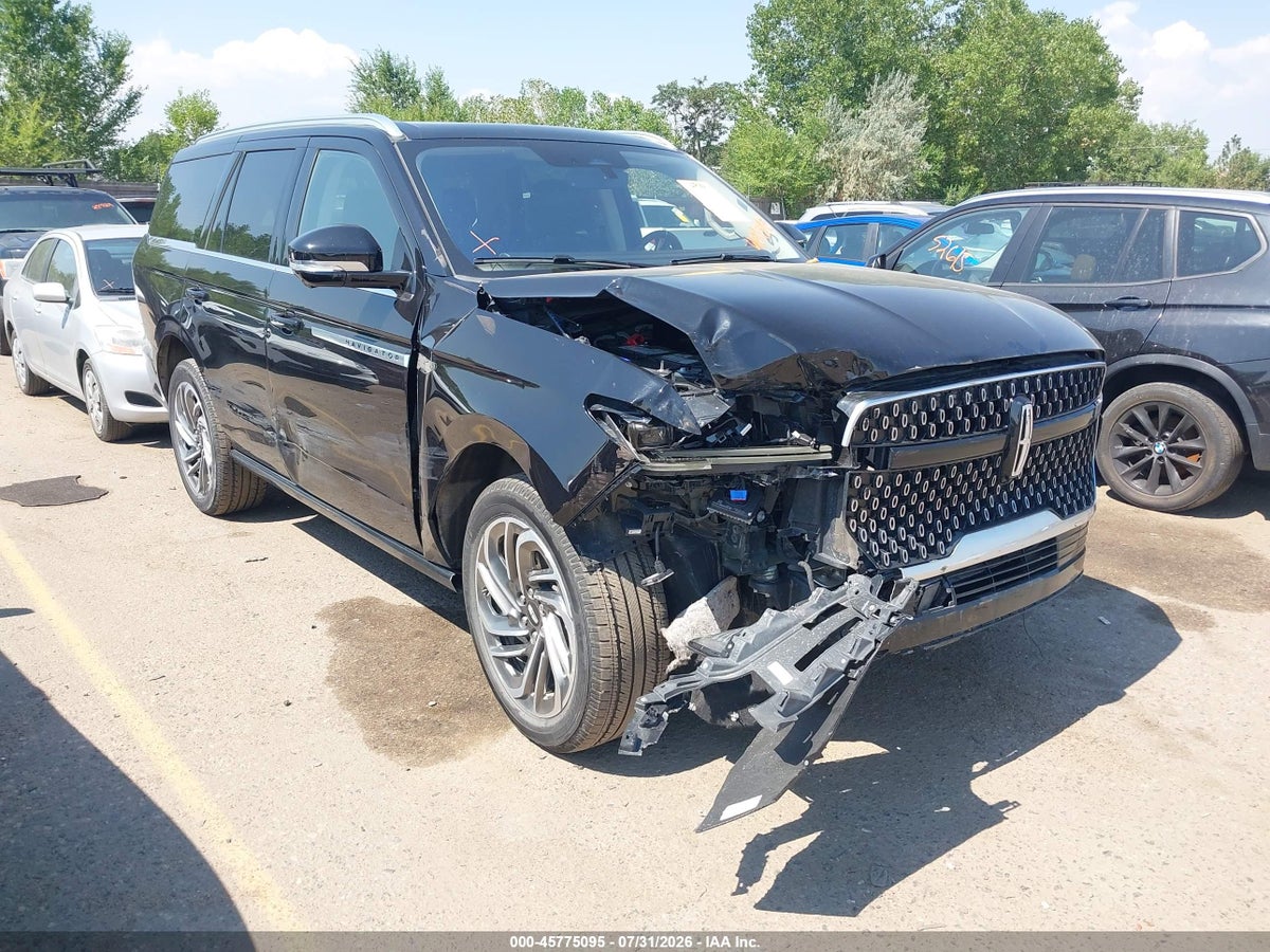 2025 LINCOLN NAVIGATOR RESERVE