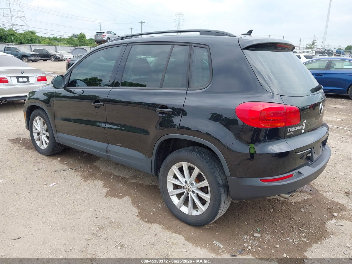 2017 VOLKSWAGEN TIGUAN 2.0T/2.0T S — снимка 3