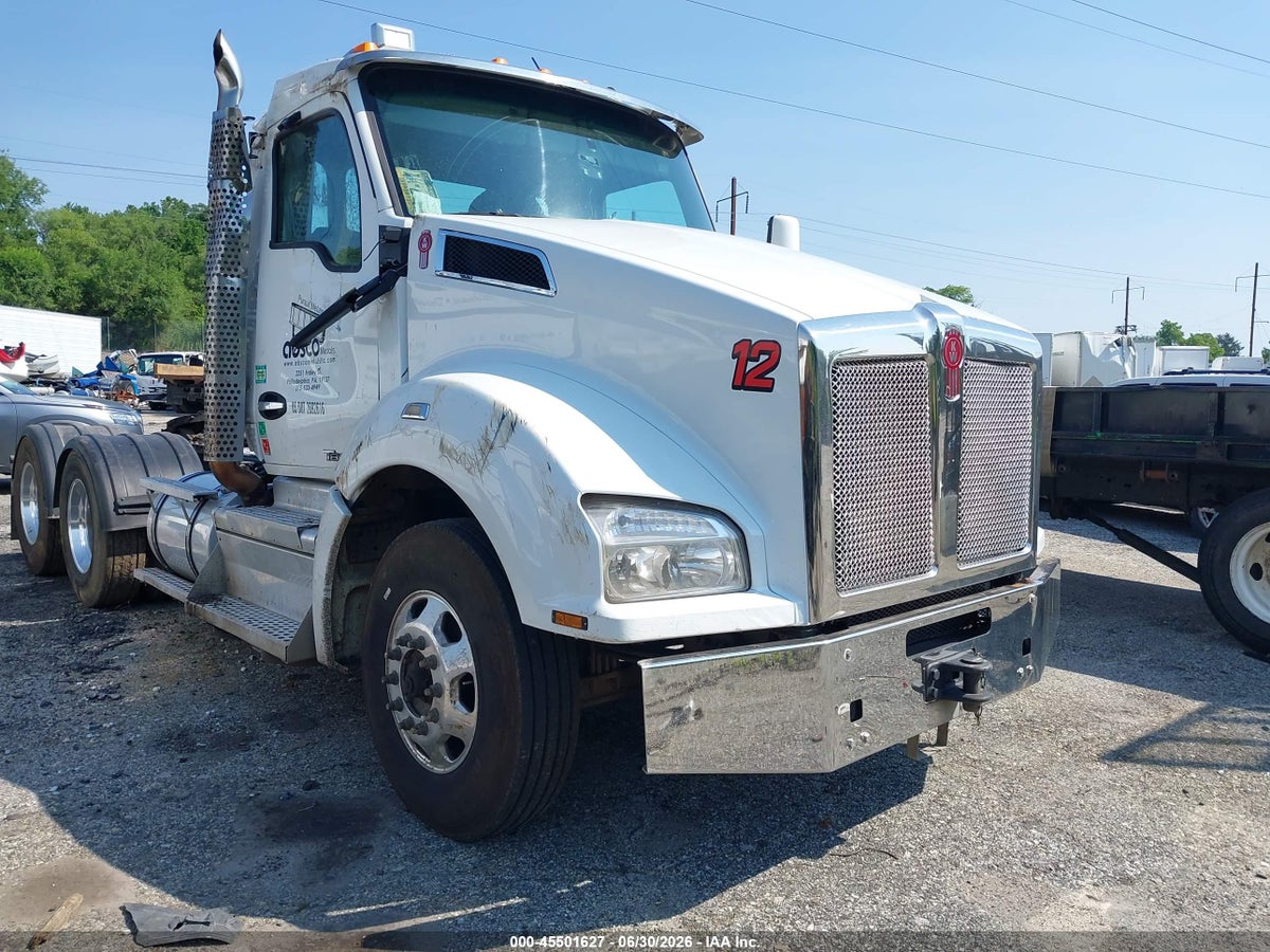 2020 KENWORTH T880