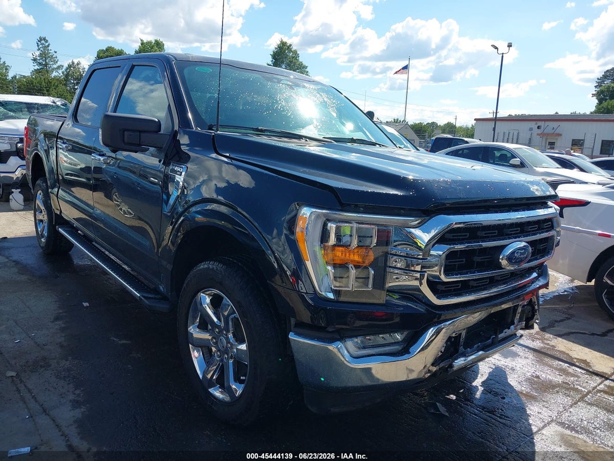 2023 FORD F-150 XLT