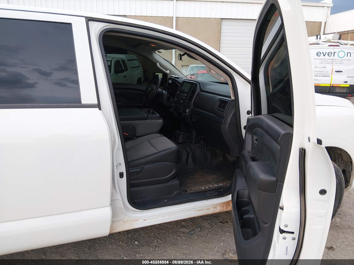 2021 NISSAN TITAN S 4X4 — снимка 5