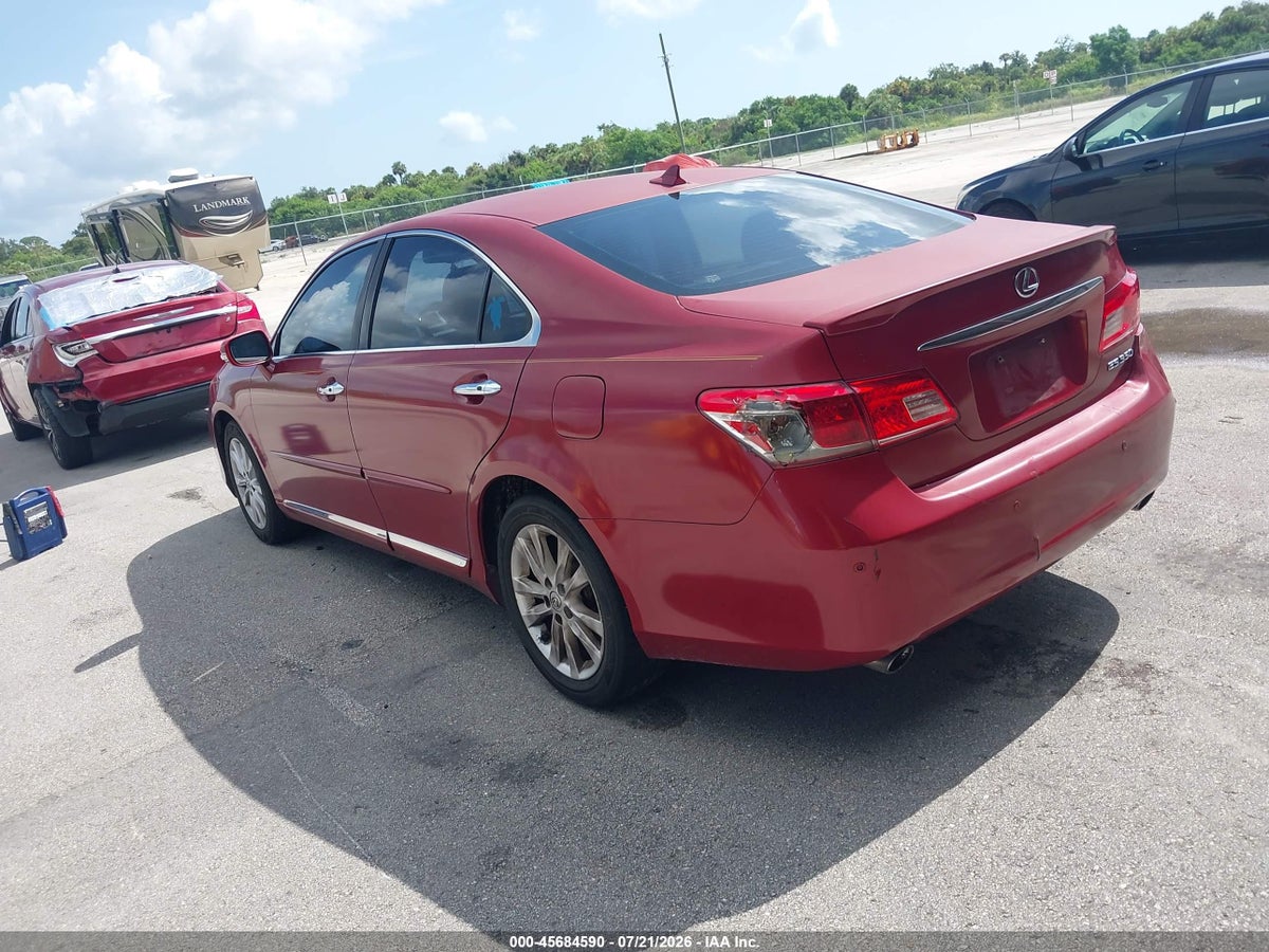 2011 LEXUS ES 350 — снимка 3
