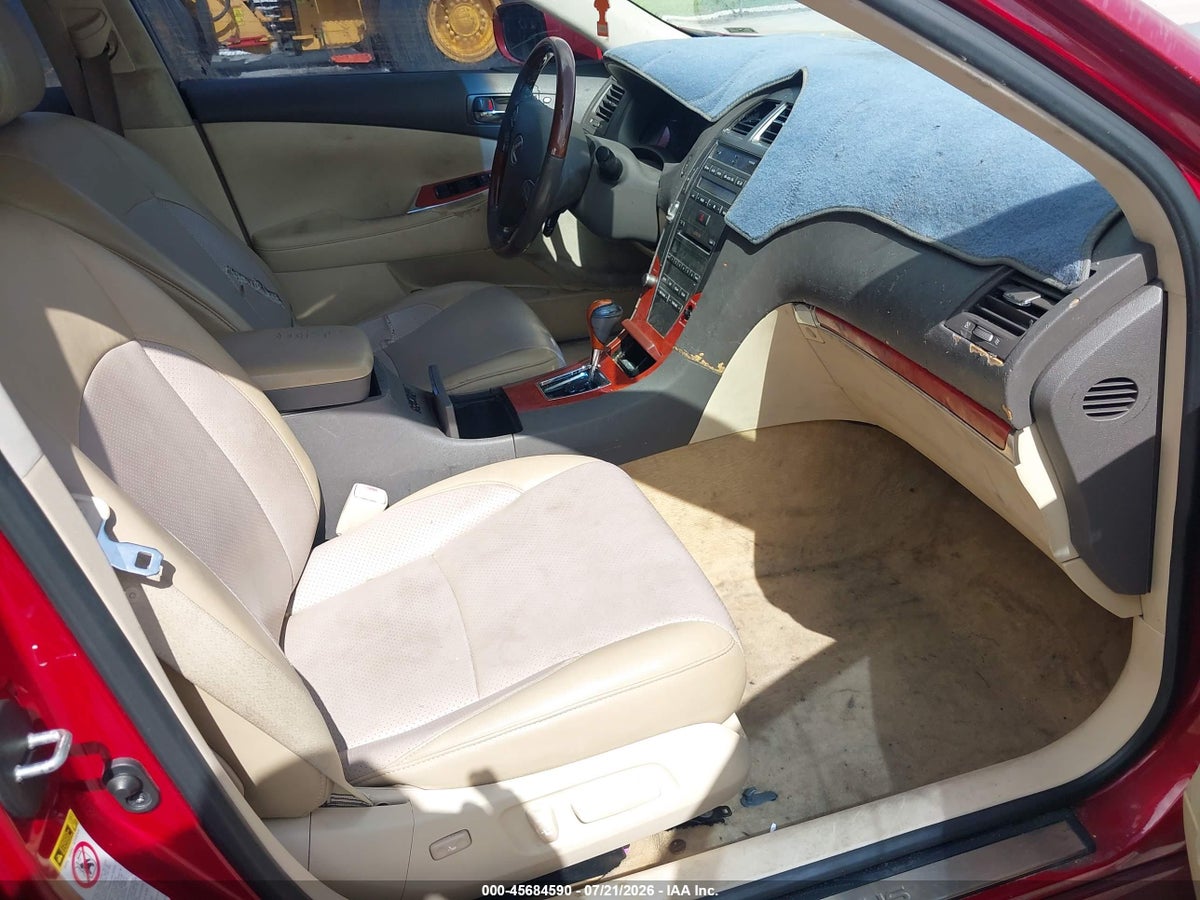 2011 LEXUS ES 350 — снимка 5