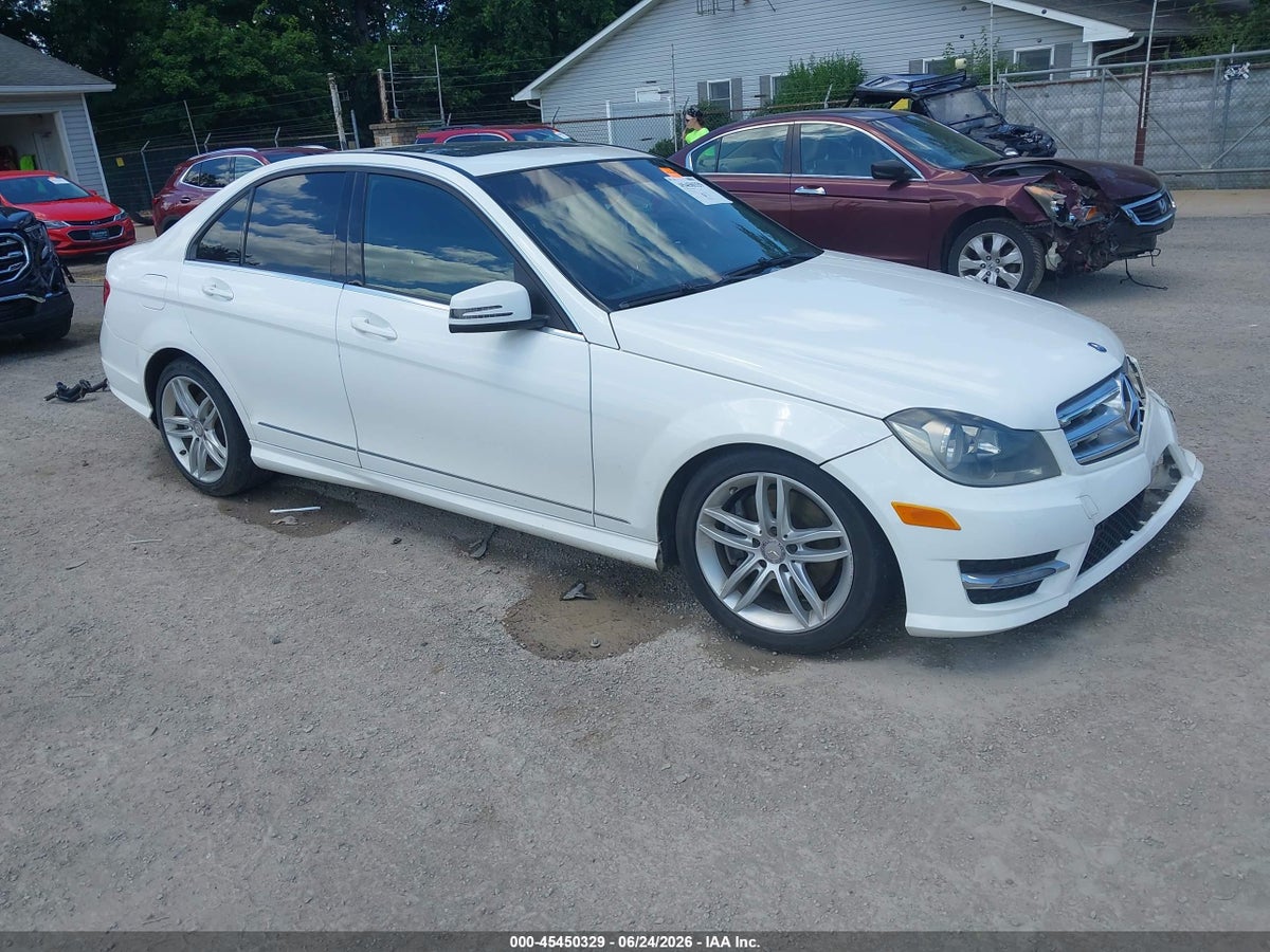 2013 MERCEDES-BENZ C 300 SPORT 4MATIC
