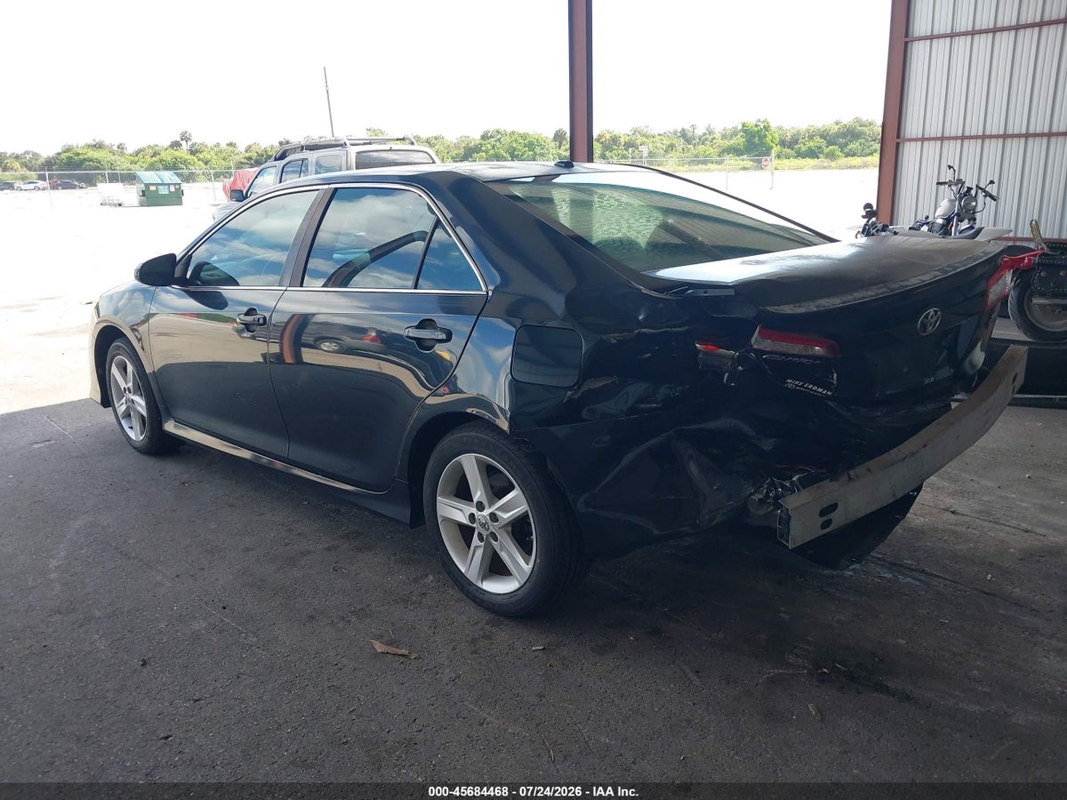 2014 TOYOTA CAMRY SE — снимка 3
