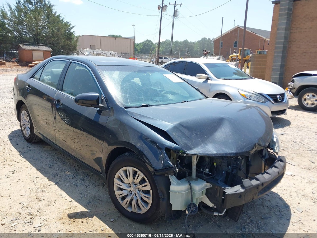 2013 TOYOTA CAMRY L