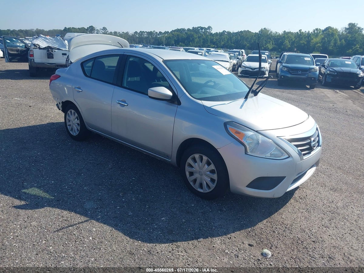 2017 NISSAN VERSA 1.6 SV