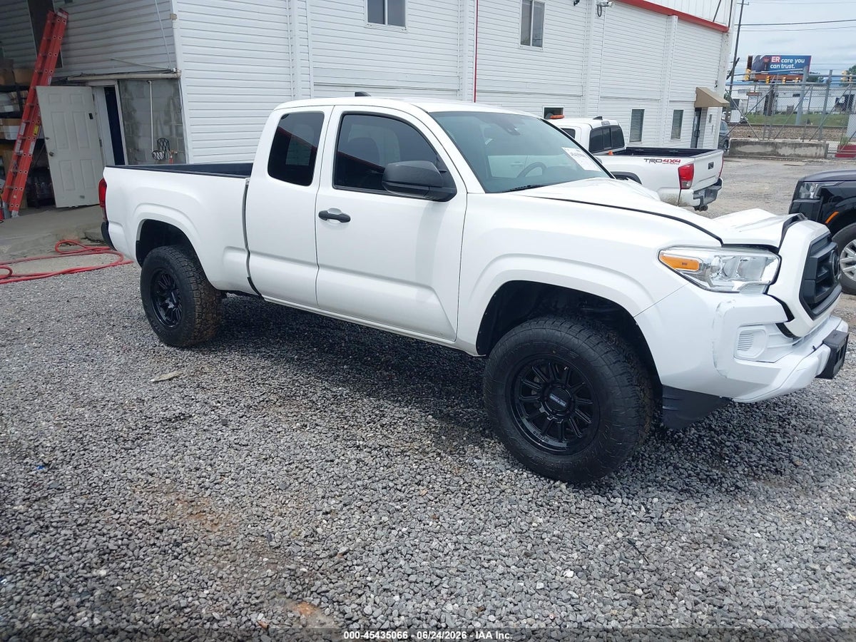 2020 TOYOTA TACOMA SR
