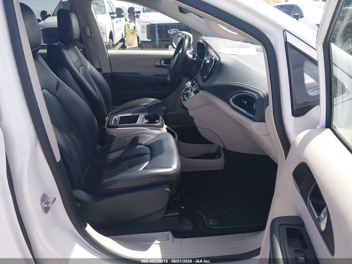 2023 CHRYSLER PACIFICA HYBRID TOURING L — снимка 5