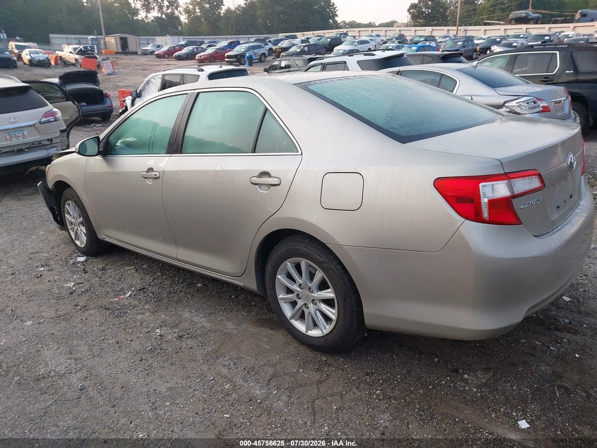 2013 TOYOTA CAMRY LE — снимка 3