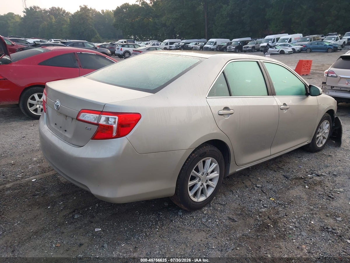 2013 TOYOTA CAMRY LE — снимка 4