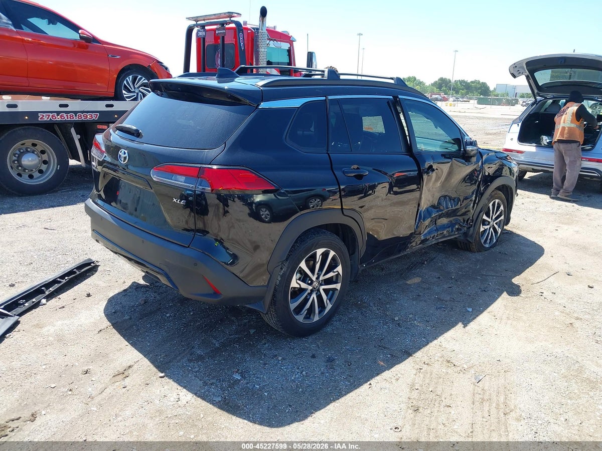 2023 TOYOTA COROLLA CROSS XLE — снимка 4