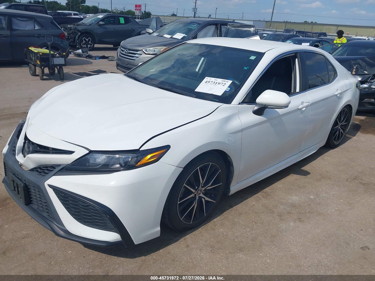 2023 TOYOTA CAMRY SE — снимка 2