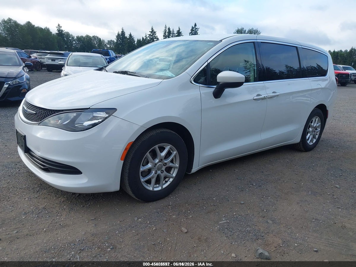 2020 CHRYSLER VOYAGER LX — снимка 2