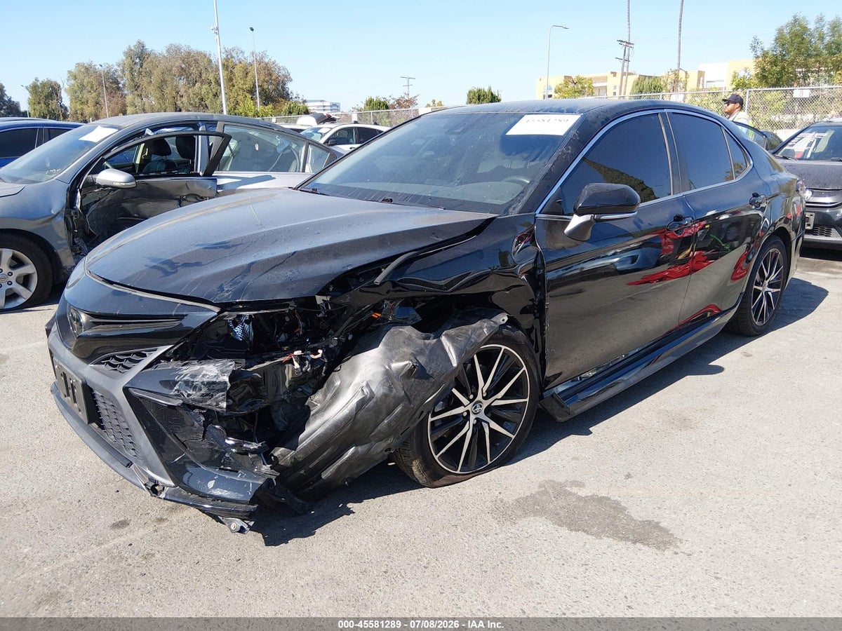 2023 TOYOTA CAMRY SE — снимка 2
