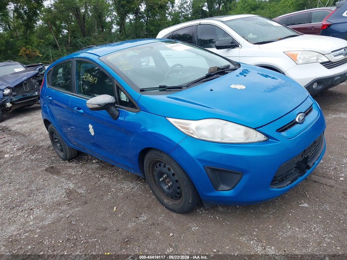 2013 FORD FIESTA SE